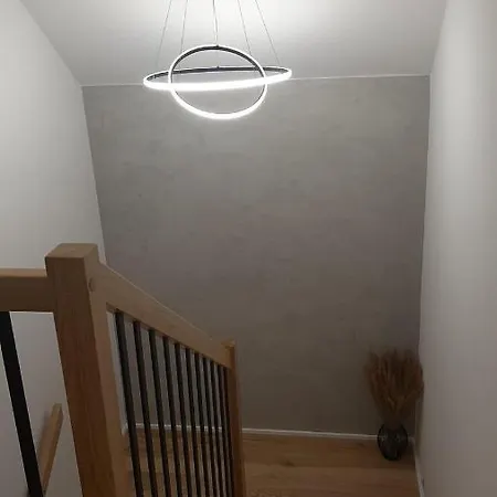 Сasa de vacaciones Domek Oslonin *