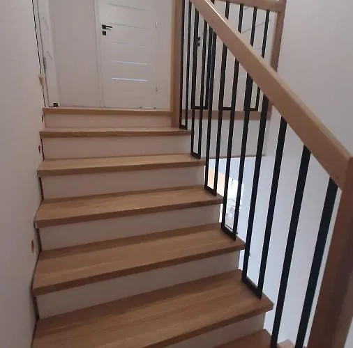 Holiday home Domek Oslonin *